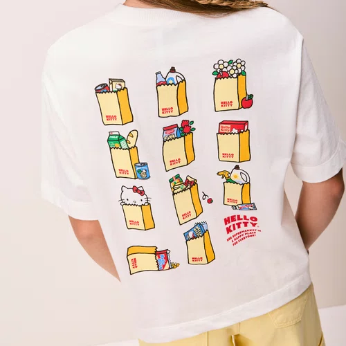 Blusa TShirt Hello Kitty Market Off White Authoria