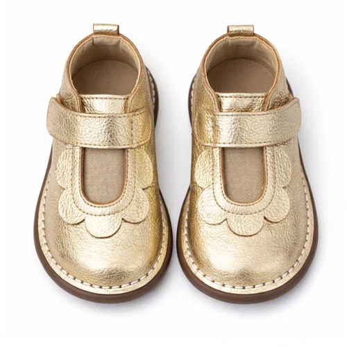 Bota Bem Me Quer Couro Dore Dourado Petit Cheval