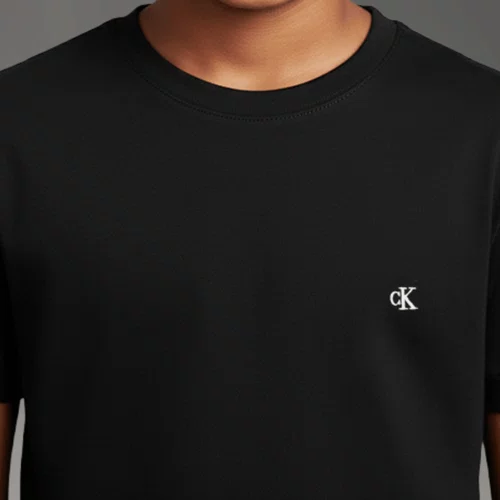 Camiseta Calvin Klein Bordado Preto