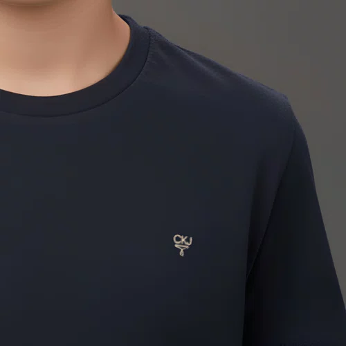 Camiseta Calvin Klein Omega Marinho