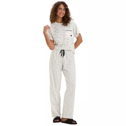 Pijama Manga Curta e Calça Escritas Amore Braco Cor Com Amor