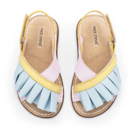 Sandália Babado Couro Hiver Lilac Banana Petit Cheval