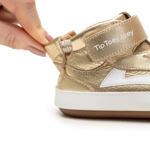 Tenis Abotinado Couro Landy Metal Gold Tip Toey Joey