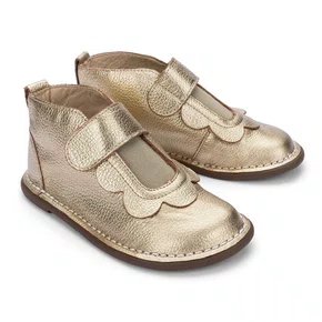 Bota Bem Me Quer Couro Dore Dourado Petit Cheval