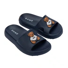 Chinelo Slide Marinho Urso Dame