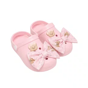 Sandália Clogs Laço Puffer Ursinha Pituchinhus