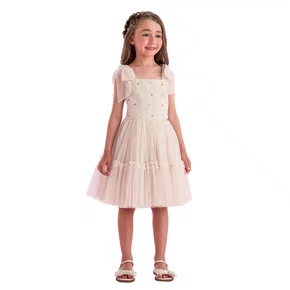 Vestido Tule Bordado Bege Alça Laço Petit Cherie