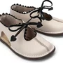 Sapato Tabuleiro Borda Couro Creme Petit Cheval
